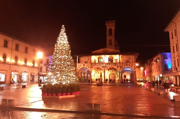 Mercato San Giovanni Valdarno Domenica 13 Dicembre