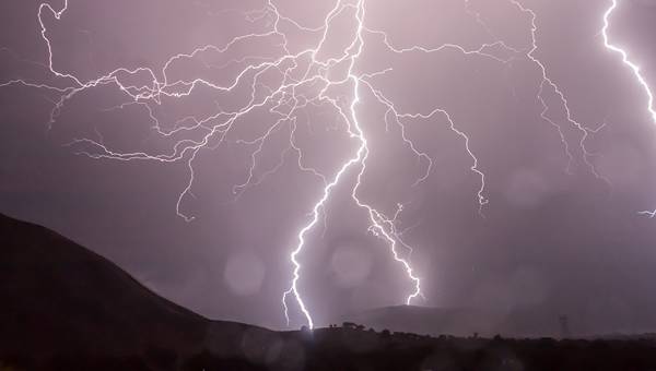 Maltempo in Toscana Scuole Chiuse Mercoledì 12 Febbraio 2025